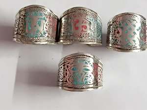 Anillos Religiosos Budistas Tibetanos con Símbolo Om, Turquesa y Aleación Plateada - Product Image 6