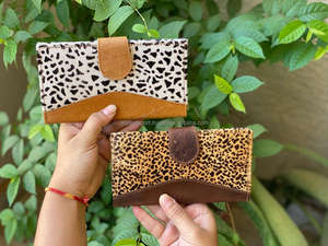 ใหม่กระเป๋าสตางค์หนังวัวสองพับลายสัตว์ทำด้วยมือกระเป๋าคลัทช์หนังแท้กระเป๋าสตางค์ที่ใส่บัตรเครดิตดีไซน์หรูหราสำหรับผู้หญิง - Product Image 2