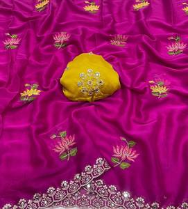 Sari de seda Rangoli con bordado en toda la prenda, hermoso diseño floral y trabajo con espejos reales con borde recortado. - Product Image 6