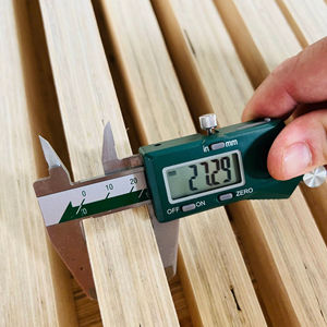 Madera Contrachapada Laminada de Grado Mueble Fabricada en Vietnam E0 Sin Emisión de Formaldehído - Product Image 1