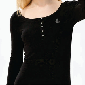 T-shirt Henley noir à col rond et manches longues pour femme, boutons, coupe classique, tricoté, couleur unie, respirant, avec logo, 100 % coton, idéal pour l'été - Product Image 3