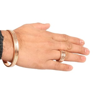 Ensemble de bracelet et bague magnétiques en cuivre pur non plaqué, bijoux de thérapie biomagnétique, vente en gros - Product Image 3