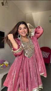 Conjunto de Salwar Kameez de Seda Viscosa Rosa, Traje Tradicional Indio Pakistaní para Bodas y Fiestas para Mujer - Product Image 4
