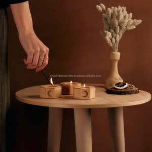 Support de T-Light en Métal en Laiton Indien Traditionnel avec Oeuvre Religieuse Parfait pour la Décoration et le Festival du Temple Pooja Mandir - Product Image 3