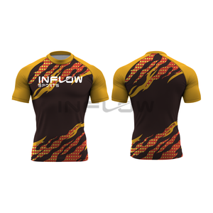 Rashguard MMA à manches longues unisexe, rashguard de compression avec protection anti-UV, tissu respirant et à séchage rapide pour les sports nautiques - Product Image 1