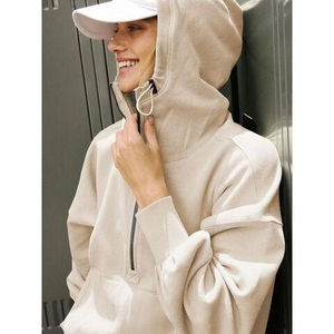 Sweat-shirts à capuche zippés pour femmes, coupe oversize, style décontracté, à manches longues, vente en gros - Product Image 4