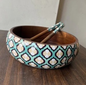 Tazón de madera hecho a mano con patrón geométrico color verde azulado, estilo bohemio, para servir comida, con diseño a juego, estilo rústico. - Product Image 4