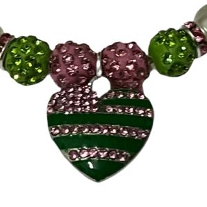 สร้อยข้อมือมุกประดับเพชร Heart of America สีเขียวชมพู เครื่องประดับแฟชั่น ของขวัญสุดหรู สร้อยข้อมือมุกสำหรับผู้หญิง - Product Image 5