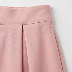 Jupe courte plissée en satin pour femme, coupe trapèze, couleur unie, taille normale, toutes saisons - Product Image 5