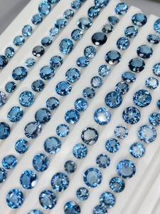 ZUBEDA GEMS and JEWELRY พลอยโทแพซลอนดอนบลูธรรมชาติทรงกลมเจียระไนแบบบริลเลียนท์ น้ำหนัก 20 กะรัต ได้รับการรับรองจาก IGI ขนาด 10 มม. สำหรับทำเครื่องประดับ - Product Image 1