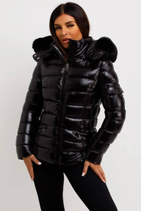 Chaqueta Acolchada Negra Premium para Mujer con Capucha de Piel, Manga Larga, Abrigo Cálido de Invierno, Cierre de Cremallera, Material de Poliéster - Product Image 5