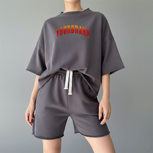 Ensemble 2 pièces surdimensionné pour femme en 100 % coton, t-shirt et short, broderie dentelle, haute qualité, tenue d'été, écologique, vente chaude - Product Image 1