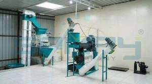 Machine d'extraction d'huile de sésame à grande échelle 5 TPD, presse semi-automatique multi-graines à 9 boulons, installation robuste - Product Image 2