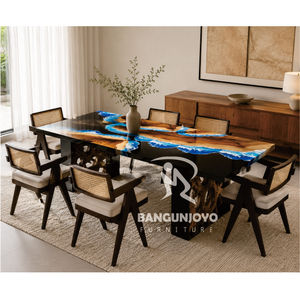Table à manger en résine avec de beaux motifs combinés à de jolies chaises - Product Image 2