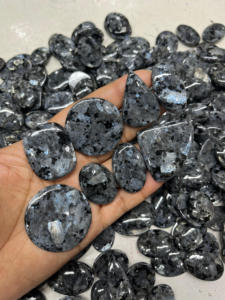 Cristal de alta calidad, larvikita, piedra natural, cristal curativo, piedras preciosas, ágata, decoración del hogar, mayorista para hacer colgantes, piedra - Product Image 4