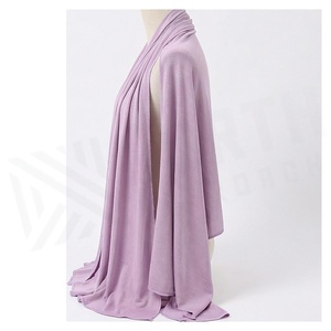 Women's Long Chiffon Scarf Solid Color Lightweight Soft <b>Wrap</b> All Seasons Daily Wear Simple Style Lavender <b>Pink</b> - Product Image 3