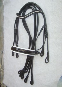 Accesorios de equitación de cuero genuino, conjunto de doble brida para deporte ecuestre, equipo de montar a caballo al mejor precio al por mayor. - Product Image 4