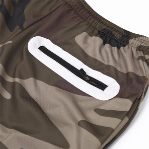 กางเกงขาสั้นกีฬาผู้ชายพิมพ์โลโก้ได้ ผ้าตาข่าย แห้งเร็ว เหมาะสำหรับวิ่ง ชายหาด 2 in 1 กางเกงออกกำลังกายรัดรูป - Product Image 6