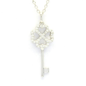 Pendentif clé en argent sterling 925 en forme de trèfle Offre Spéciale avec zircon plaqué rhodium colliers de trèfle à quatre feuilles plaqué 4 couches femmes - Product Image 1