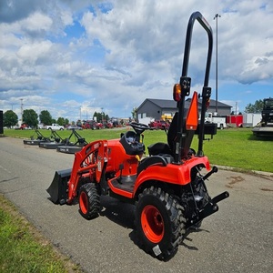 Mini-tracteur Kioti pour des opérations agricoles efficaces et des performances fiables dans les petites exploitations agricoles, les jardins et les travaux agricoles quotidiens - Product Image 3