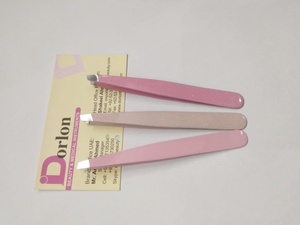 Pince à épiler professionnelle pour sourcils, en acier durable, à pointe inclinée, pour l'épilation des poils des sourcils, personnalisable (marque privée) - Product Image 2