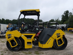 Ventas Industriales 2023: Rodillo Vibratorio Tándem de 8 Toneladas y 1500 mm con Doble Tambor para Asfalto - Product Image 3