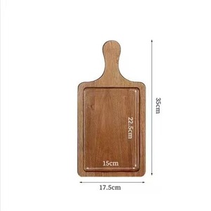 Planche à découper en bois naturel écologique avec poignée intégrée et trou de suspension, compatible lave-vaisselle, REHMAN CRAFT - Product Image 6