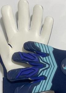 Subhay International Football Goalkeeper Gloves Full Finger Breathable Neoprene Segmented <b>Rebound</b> Zone Unisex Sports Gear - Product Image 4