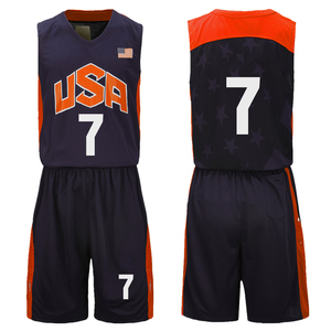 Tenue de basketball haute performance, maillot et short personnalisés avec logo d'équipe, vêtements de sport respirants pour la compétition - Product Image 5