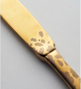 Ensemble de couverts à imprimé léopard doré avec finition miroir en acier inoxydable pour les occasions de repas et de mariage - Product Image 2