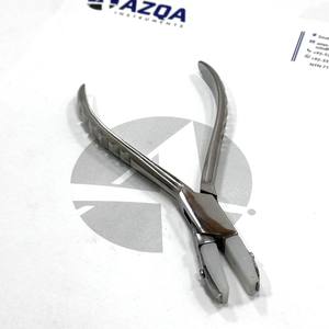 Pince à bec plat professionnelle en acier inoxydable de 5,5 pouces avec embouts en nylon pour la manipulation des piercings corporels - Product Image 3