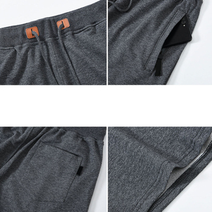 Shorts Bermuda en coton uni pour homme avec taille élastique et poches latérales, style décontracté, tissu tricoté respirant - Product Image 2
