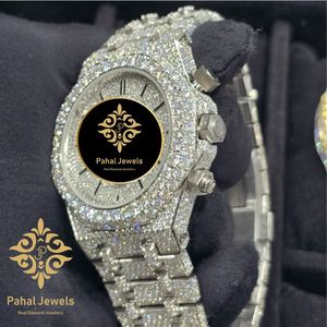 Montre de luxe Pahal Jewels pour femme, boîtier rond en acier inoxydable 40 mm, mouvement à quartz analogique, fermoir pliant - Product Image 3