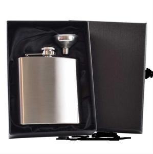Petaca de Metal con Logotipo Personalizado, Petaca de Whisky de Acero Inoxidable para Viaje - Product Image 1
