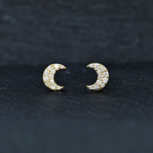 Pendiente de Diamante Luna Solitario con Engaste Pavé en Oro de 14K, Diamante Cultivado en Laboratorio, Pendiente Celestial para Mujer, Joyería de Regalo Única - Product Image 5