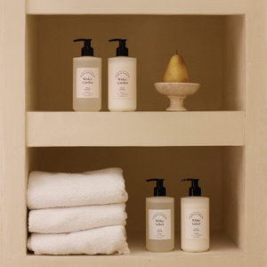 Belle De Parfum Eau Minérale Transparente Hydratante Savon Liquide pour les Mains 300ml - Product Image 3