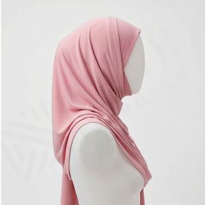 ผ้าคลุมศีรษะชีฟองคุณภาพสูงขายส่ง แฟชั่นผ้าพันคอผู้หญิง ผ้าคลุมไหล่ยาว ผ้าพันคอชายหาด ผ้าคลุมศีรษะแบบเรียบหรู ผ้าคลุมศีรษะนุ่มพิเศษสำหรับเดินทาง ผ้าคลุมศีรษะแบบเรียบร้อย ผ้าคลุมไหล่สวยหรู รุ่นใหม่ - Product Image 3