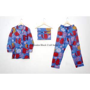 Conjunto de Pijama de Algodón Orgánico de Lujo para Mujer, Estampado Floral, Ropa de Dormir Larga con Logotipo Frontal, Regalo Perfecto para Dormir - Product Image 6