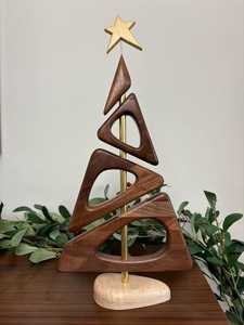 Décoration murale de Noël en bois moderne, écologique et faite à la main pour le salon, centre de table, avec taille personnalisable - Product Image 3