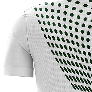 T-shirt de sport imprimé par sublimation à pois, conçu pour l'exercice physique, fabriqué en interlock, services OEM, t-shirt de sport toutes saisons - Product Image 6