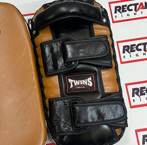 Best Seller Genuine Leather Twins Boxing Training Kick Pads Kick Boxing Strike Curved Arm Pad MMA Focus Muay Thai Punch <b>Shield</b> - Product Image 4