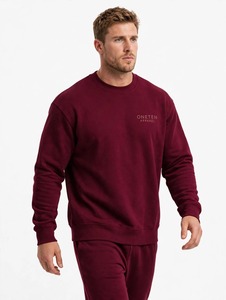 เสื้อสเวตเชิ้ตคอกลมสีแดงเบอร์กันดีสำหรับผู้ชายทรงปกติจาก ONETEN Apparel สวมใส่สบาย - Product Image 2