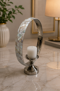 Candelabro Moderno de Plata de Lujo para una Decoración Elegante del Hogar, Portavelas Premium de Madreperla para Decoración de Sala de Estar - Product Image 3