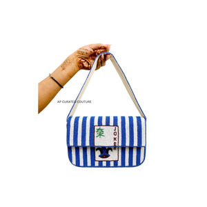 Bolso de hombro moderno con cuentas de semillas y diseño de fichas de Mahjong, hecho a mano con bordado de cuentas de semillas y diseño artesanal de fichas de Mahjong. - Product Image 4