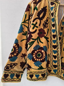Veste bomber en velours de coton 100% faite à la main, réversible, vintage, bohème, courte, hiver, motif floral brodé, cadeau pour elle - Product Image 6