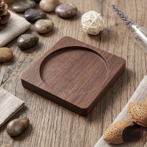 Wholesale ILAHI's Eco-Friendly Brown Square Wooden Coaster Classic Design Tabletop <b>Protective</b> Accessory Customizable Size Home - Product Image 2