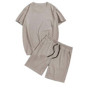 High Quality Casual Running Summer Casual Breathable Polyester/Cotton Oversized Crop Top & Shorts Two-Piece <b>Set</b> Men's Shorts <b>Set</b> - Product Image 1