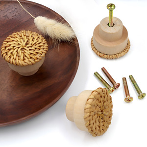 Manija para puerta de sala de estar de fabricante vietnamita, tiradores de ratán, accesorios para muebles - Product Image 1