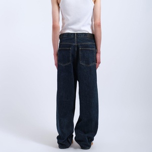 Jean en denim délavé foncé pour homme 2026, taille haute, coupe droite ample, pantalon décontracté en coton, style automne, fabricant en gros pour marque privée - Product Image 4