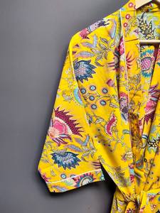 Bata Kimono de Algodón 100% Tejido Transpirable con Estampado de Dibujos Animados para Mujer, Camisón de Verano Hecho a Mano ODM con Cuello en V y Cintura Elástica, Largo Completo/Hasta la Rodilla - Product Image 3